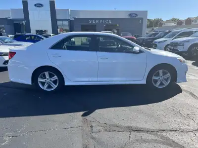 Pre-Owned 2014 Toyota Camry SE Sedan for sale in St. Joseph MO