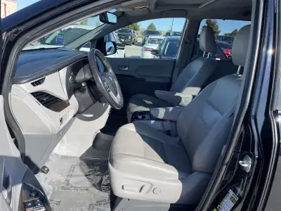 Pre-Owned 2020 Toyota Sienna for sale in St. Joseph MO