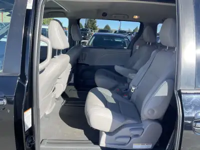 Pre-Owned 2020 Toyota Sienna for sale in St. Joseph MO