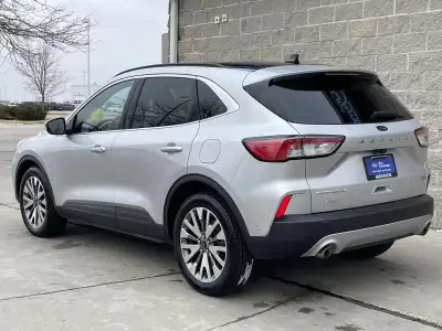 Pre-Owned 2020 Ford Escape Titanium Hybrid Hatchback for sale in St. Joseph MO