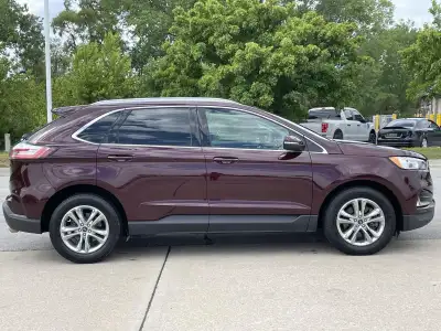 Pre-Owned 2019 Ford Edge for sale in St. Joseph MO
