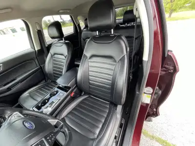 Pre-Owned 2019 Ford Edge for sale in St. Joseph MO