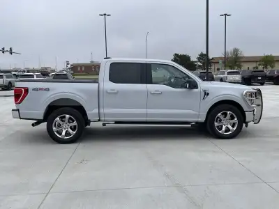 Pre-Owned 2022 Ford F-150 XLT Crew Cab Truck for sale in St. Joseph MO