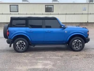 Pre-Owned 2023 Ford Bronco Outer Banks SUV/Crossover for sale in Grand Island NE