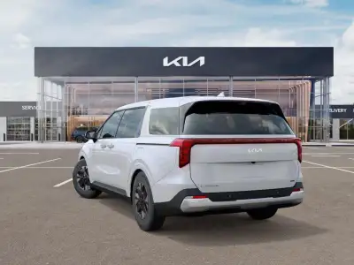 New 2026 Kia Carnival Hybrid LXS Minivan for sale in Grand Island NE