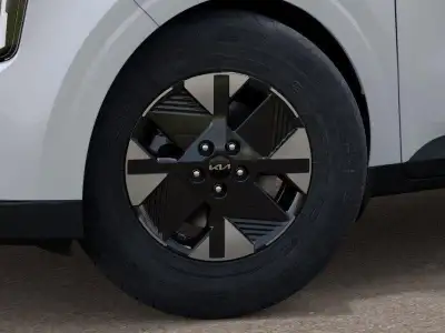 New 2026 Kia Carnival Hybrid LXS Minivan for sale in Grand Island NE