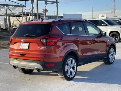 Pre-Owned 2019 Ford Escape for sale in Grand Island NE