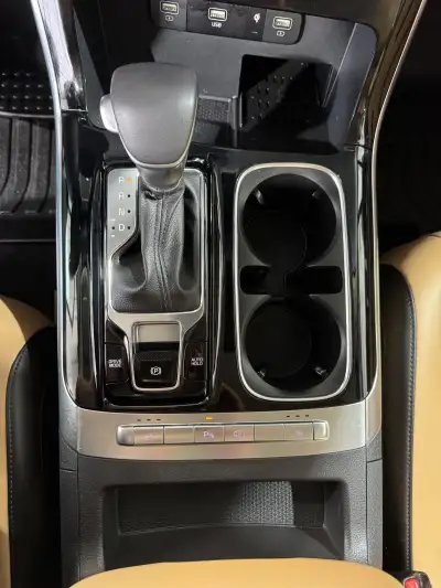 Pre-Owned 2024 Kia Carnival for sale in Grand Island NE