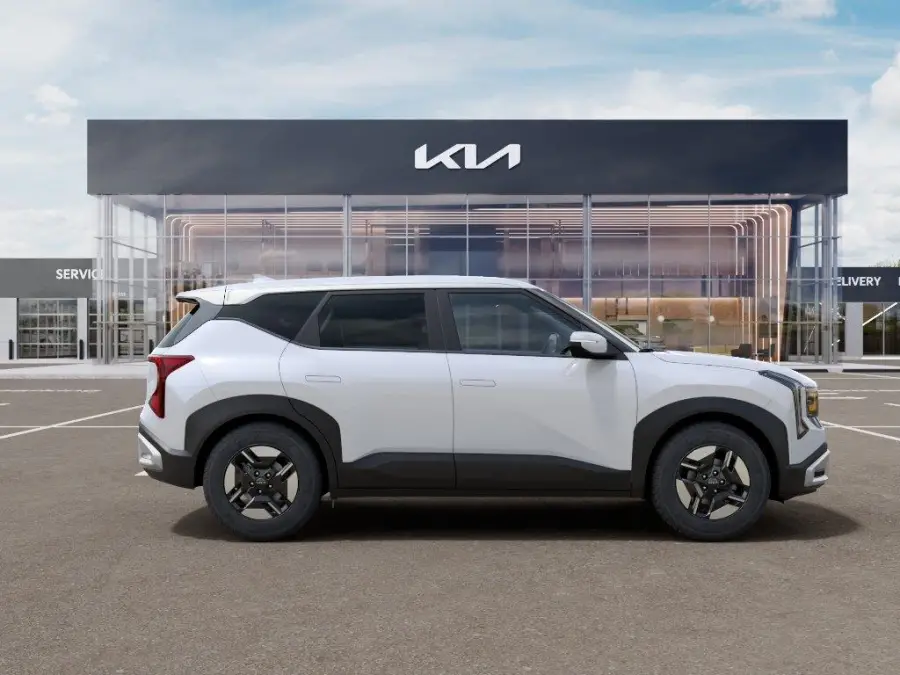 New 2027 Kia Seltos for sale in Grand Island NE