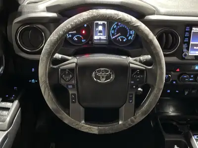 Pre-Owned 2022 Toyota Tacoma for sale in St. Joseph MO